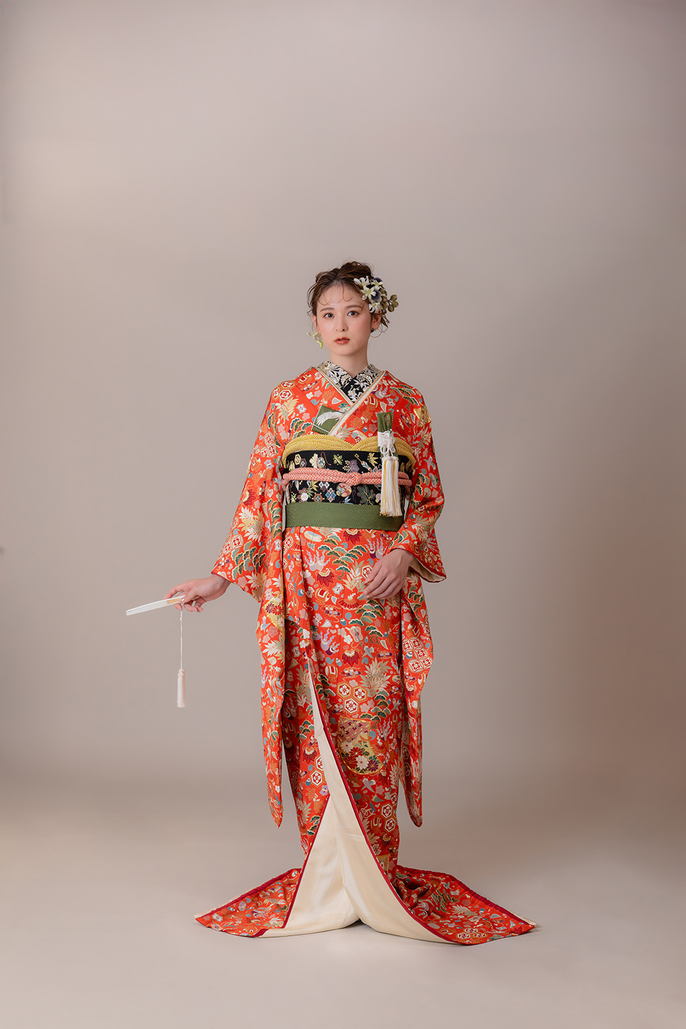 引振袖 - ボルボレッタ ブライダル千代